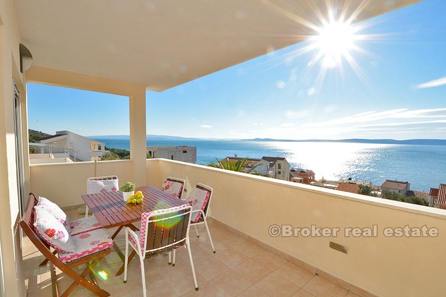 Das Haus / Villa mit Pool und Meerblick