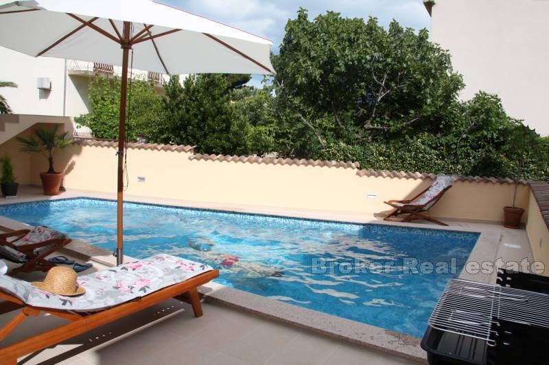 Maison / Villa, Villa de luxe avec piscine, à louer
