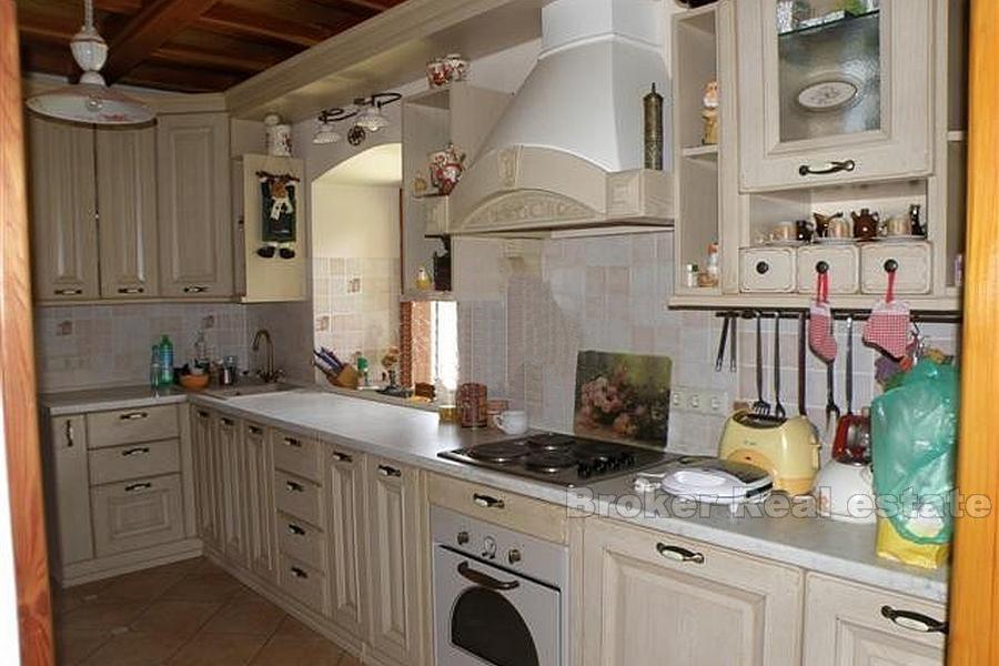 House / villa, on a large plot surrounded by forest, for sale