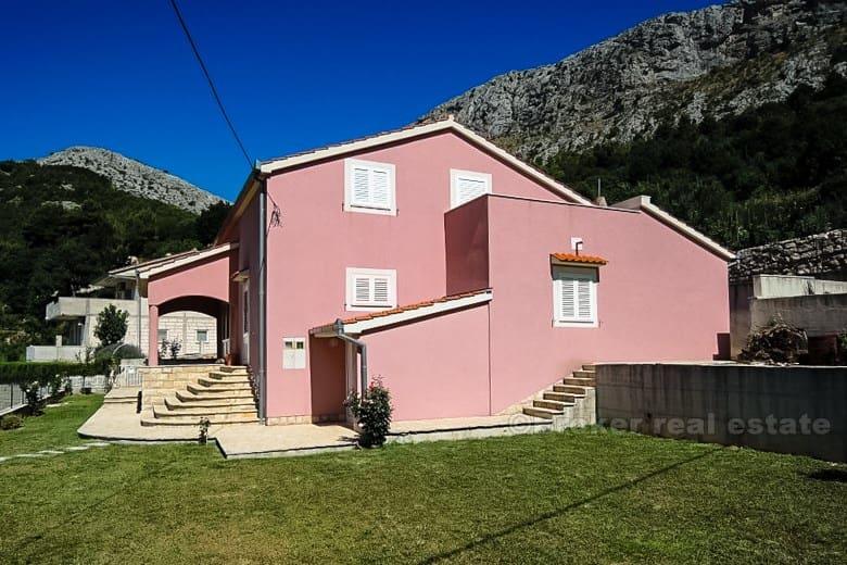 Hus / Villa, House på et rolig sted, for salg