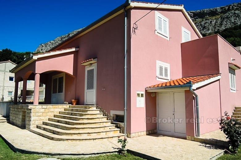 Hus / Villa, House på et rolig sted, for salg