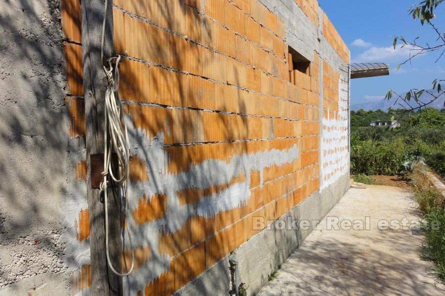 Kuća / vila, nedovršena u blizini mora