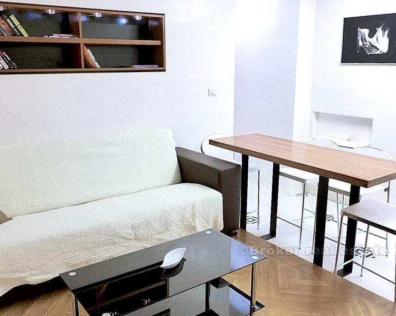 Totalrenovert leilighet i sentrum av Split, til leie