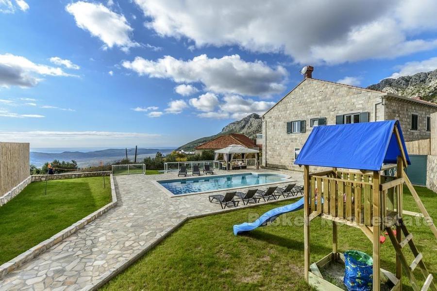Luxus Stein Villa mit Blick aufs Meer, zu mieten
