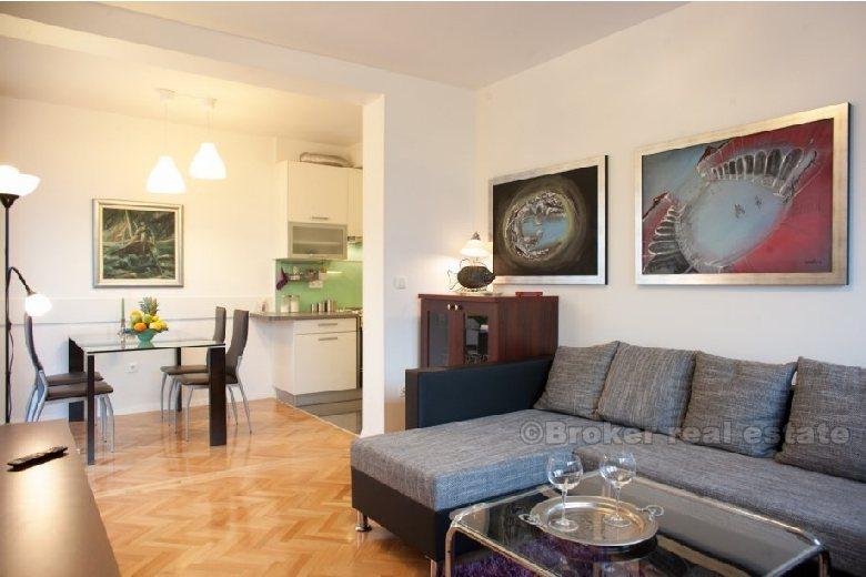 Zwei-Zimmer-Wohnung, Skalice