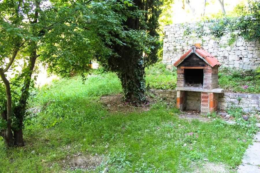 Komfortabel tre roms leilighet (Meje), til salgs
