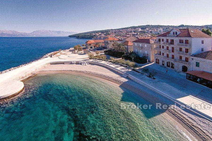 Studio récemment rénové, première rangée de la mer