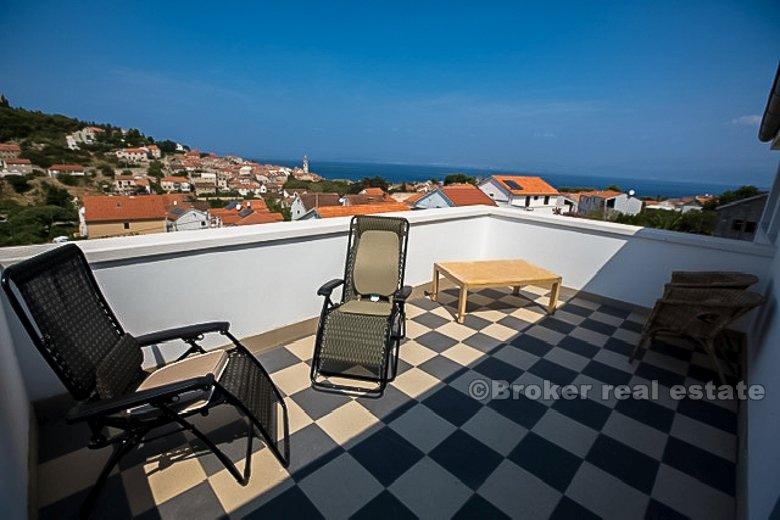 Casa indipendente con vista mare
