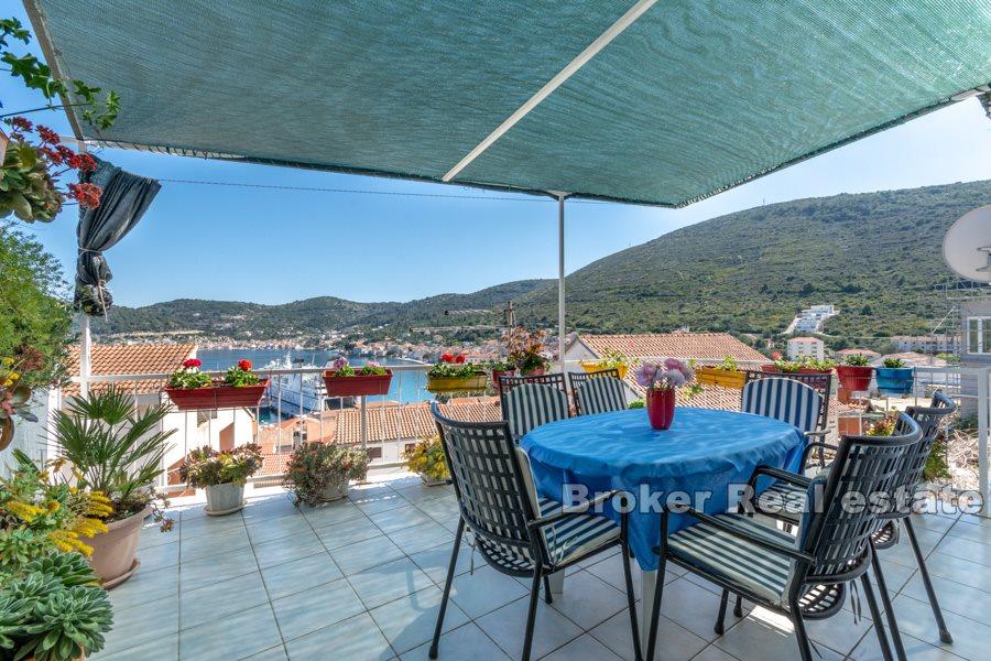 Appartement duplex près de la mer