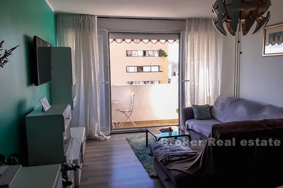Apartment mit zwei Schlafzimmern und Meerblick