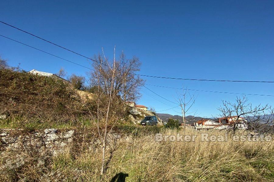 Terreno edificabile vicino al mare