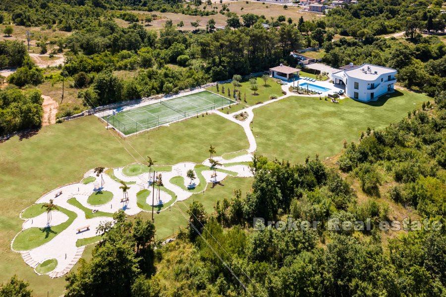 Attractive villa with pool