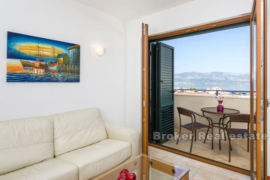 Moderne Wohnung mit Meerblick