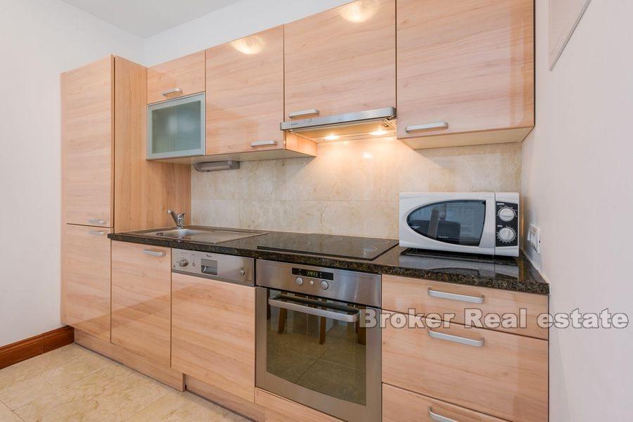 Moderne Wohnung mit Meerblick