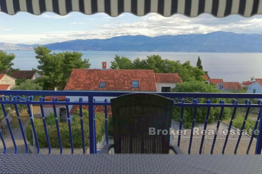 Dům se třemi byty