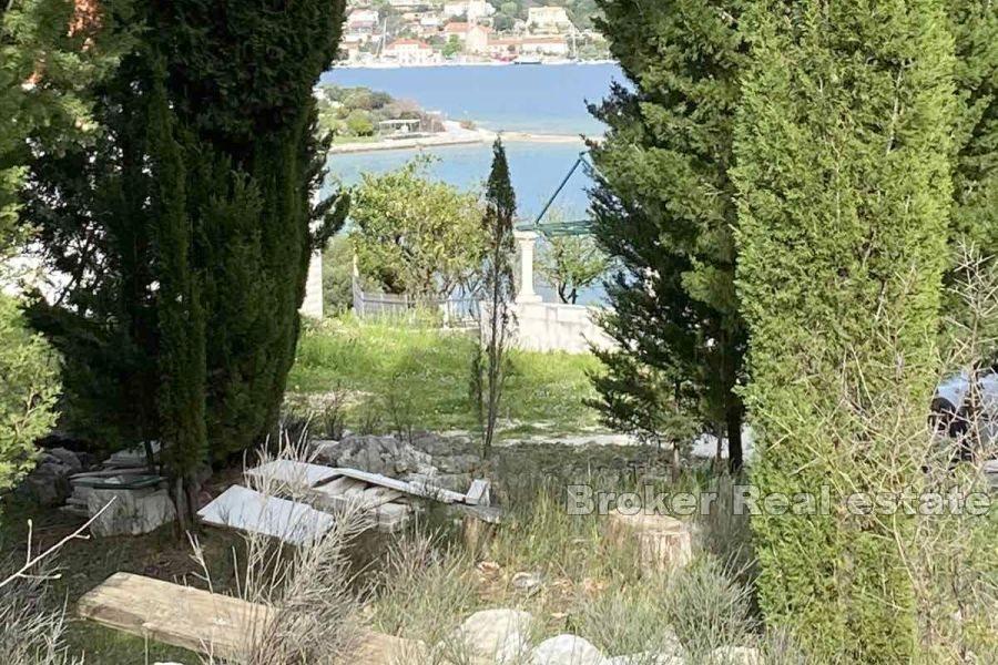 Land with sea view