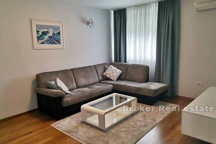 Moderno appartamento con due camere da letto