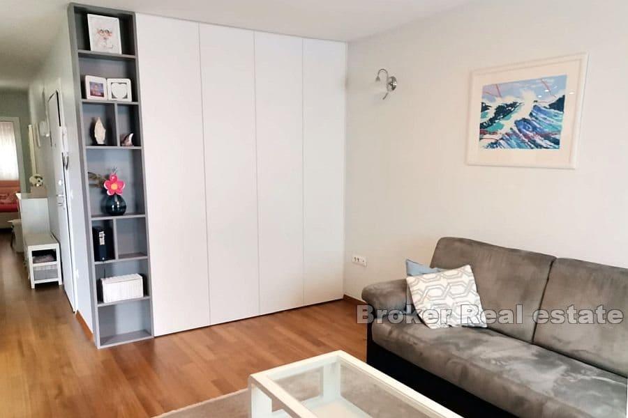 Moderno appartamento con due camere da letto
