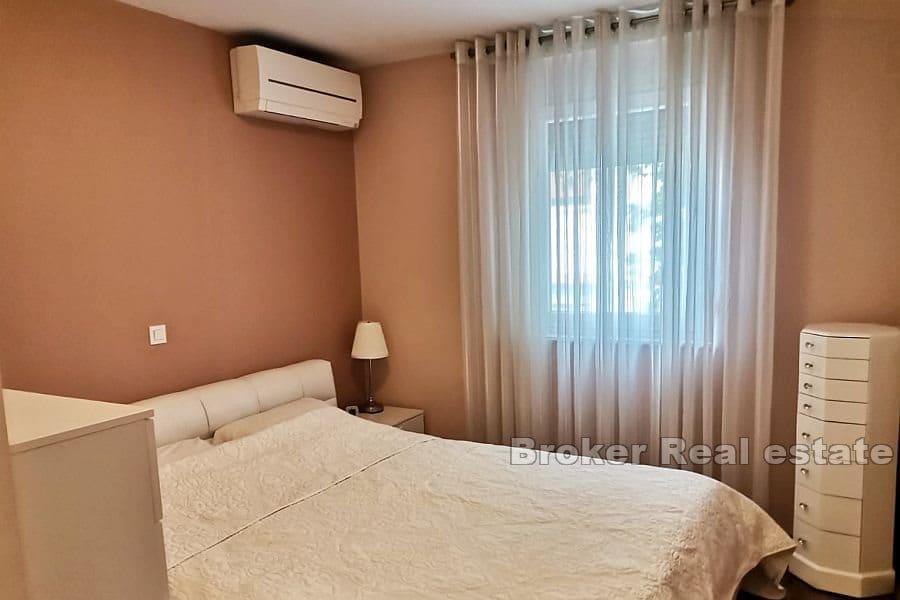 Moderno appartamento con due camere da letto
