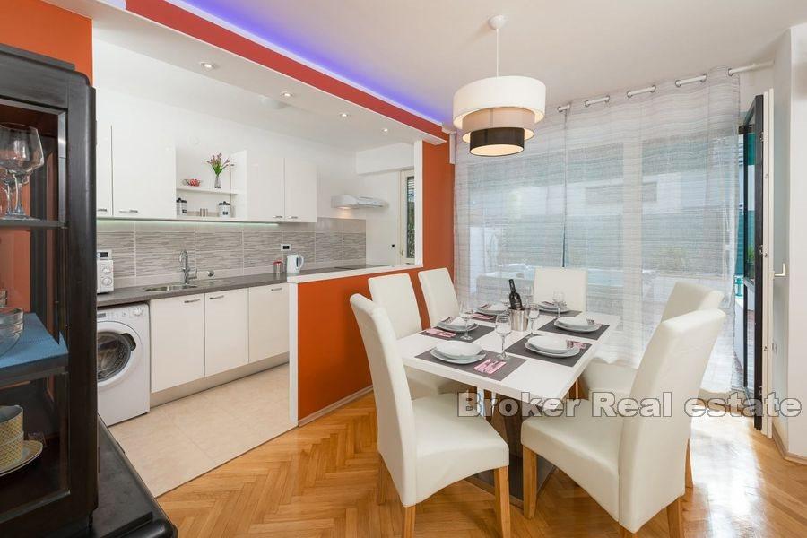 Trstenik, appartamento duplex con terrazza