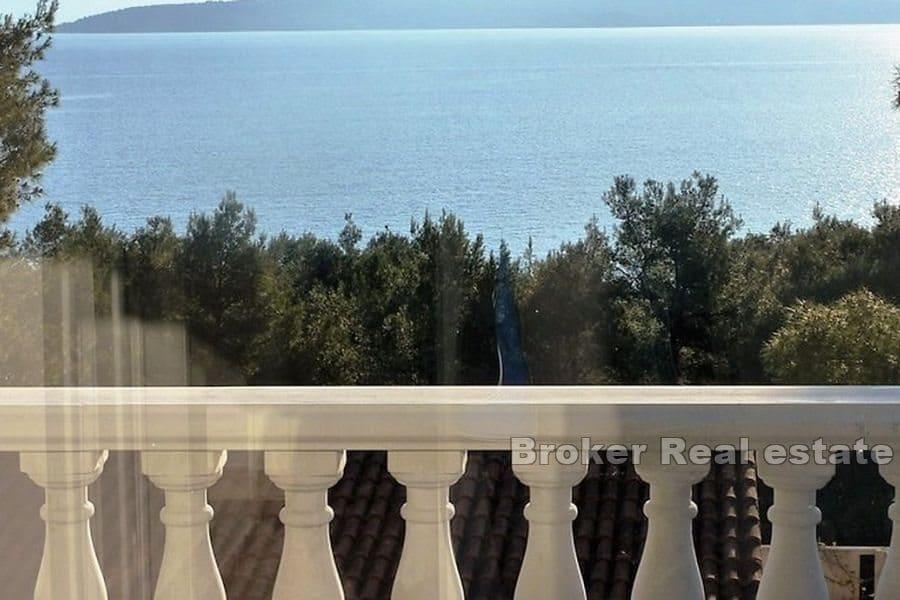 Haus mit offenem Meerblick