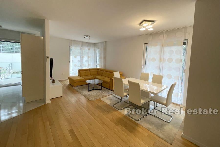 Marjan, Dreizimmerwohnung