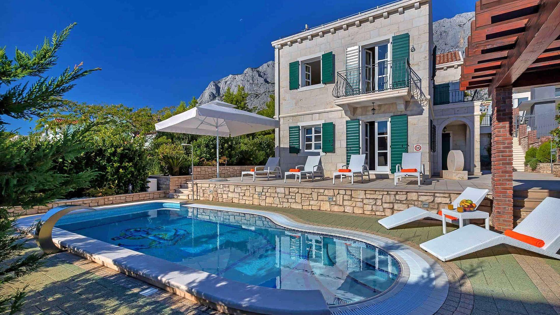 Villa mit offenem Meerblick