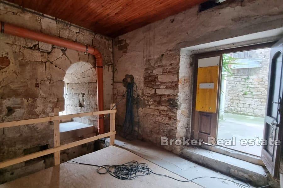 Obchodní prostor v centru starého města