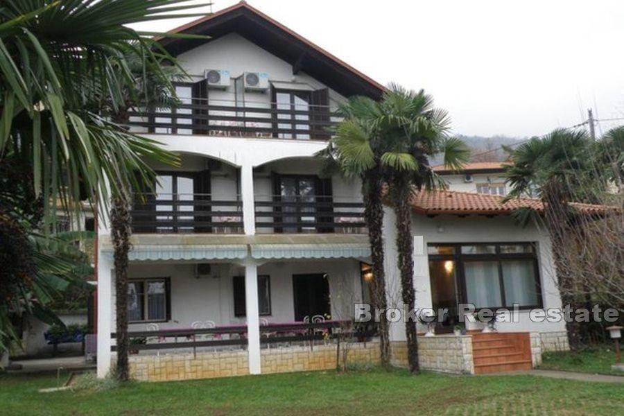 Detached building with garden