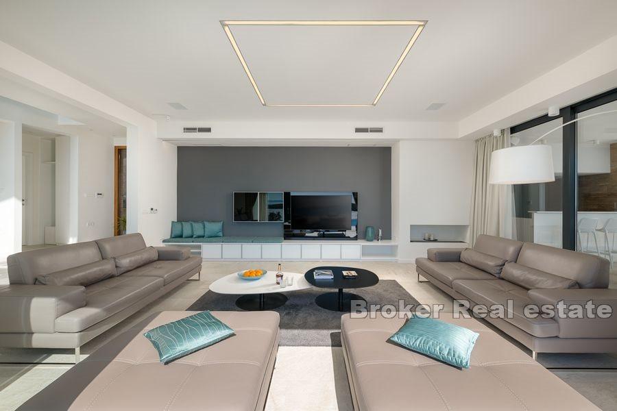 Bella villa con vista mare
