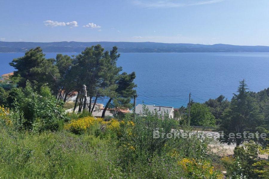 Участок с проектом у моря