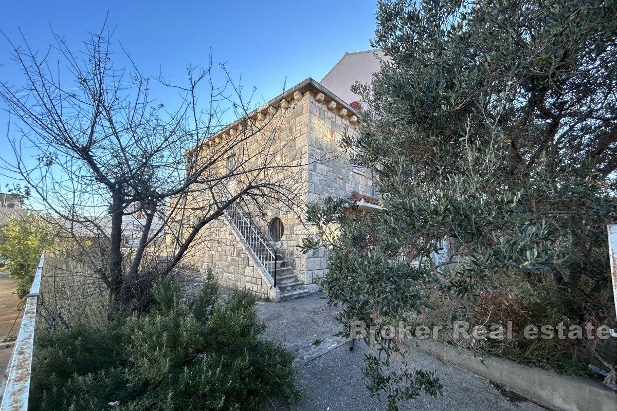 Bačvice - Apartmenthaus mit Meerblick