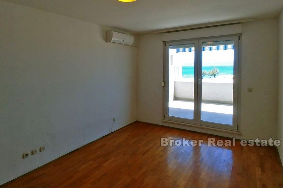 Dvoupokojový apartmán s výhledem na moře