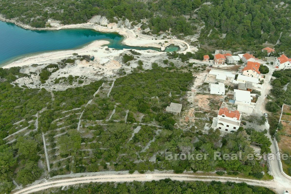 Attractive plot of land with a view of the sea