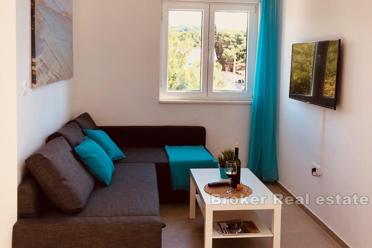 Dom apartamentowy z widokiem na morze