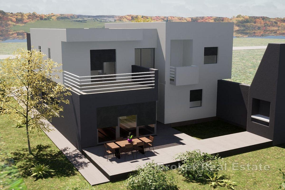 Terreno edificabile con progetto e permesso