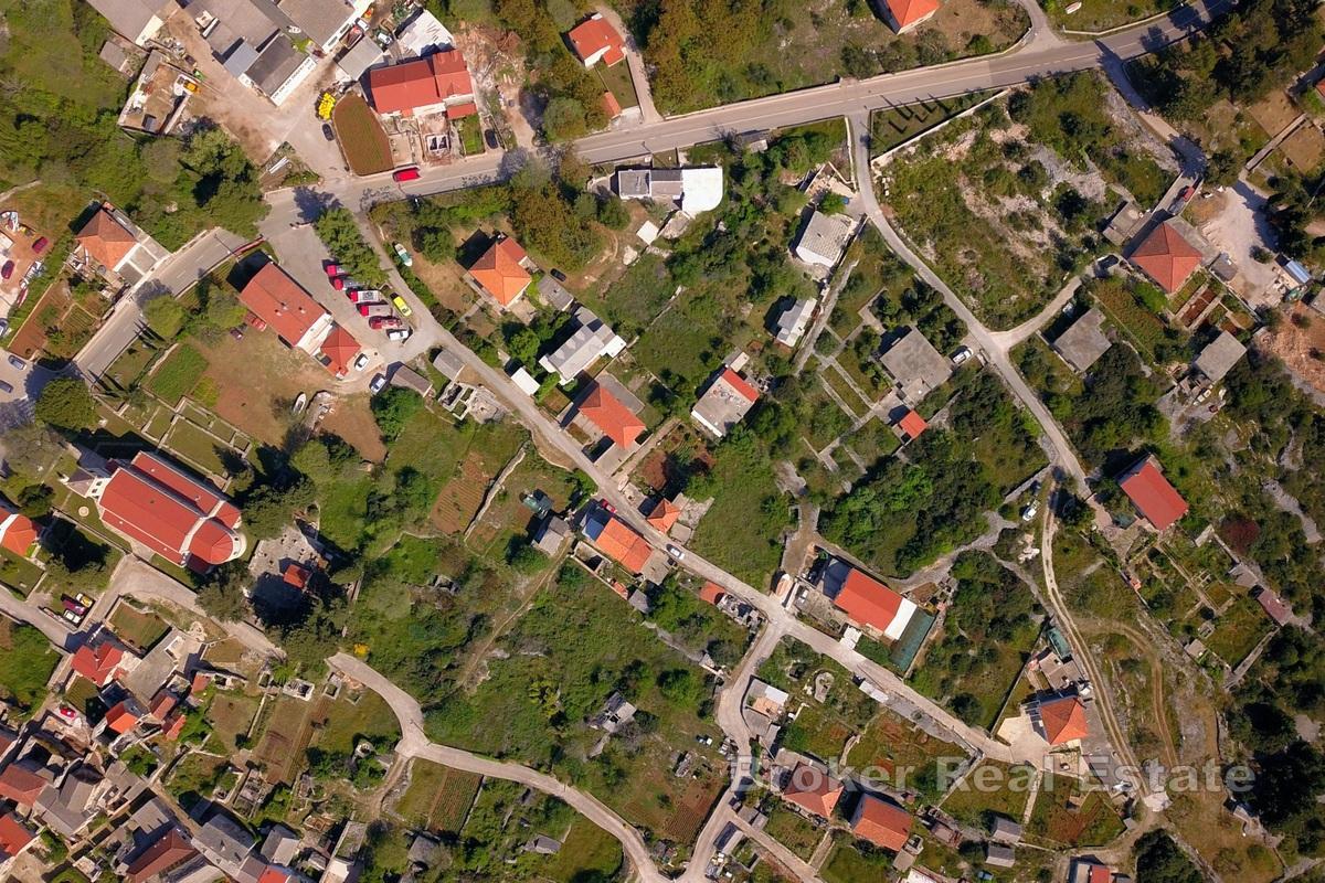 Terreno edificabile in posizione tranquilla