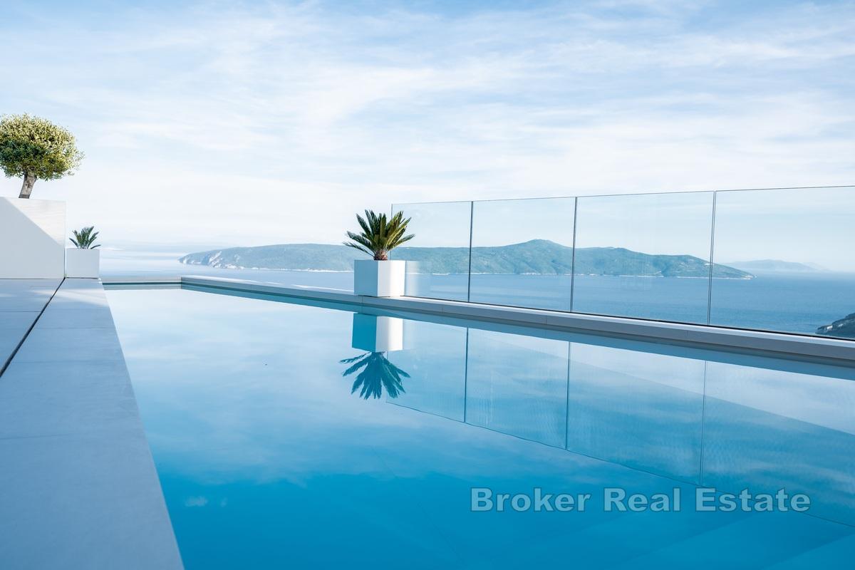 Villa luxueuse avec une vue imprenable
