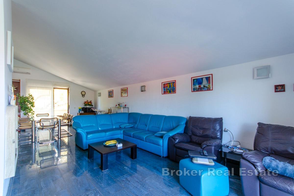 Dům s apartmány u moře