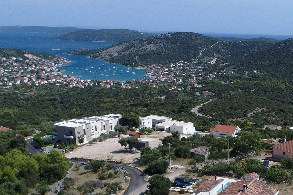 Terreno edificabile con splendida vista mare