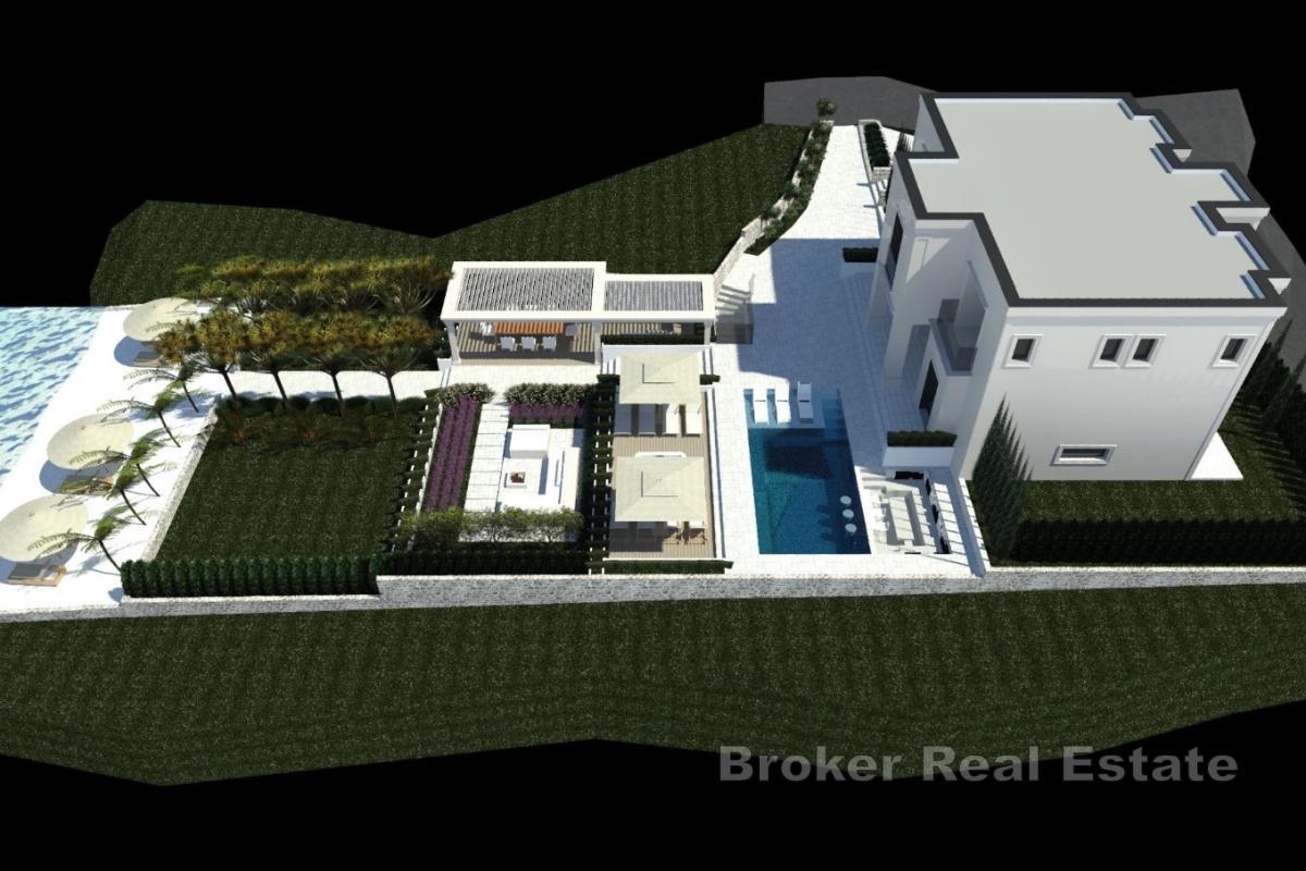 Terreno edificabile con progetto preliminare, prima fila mare