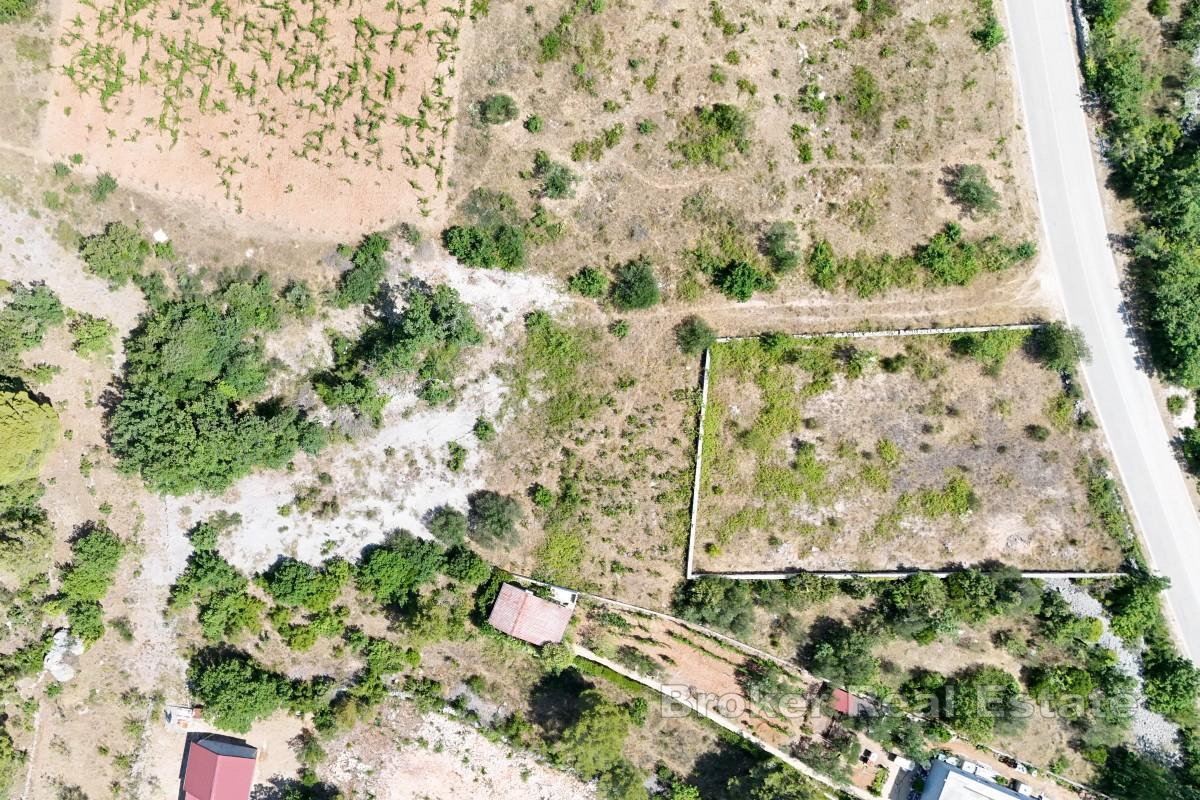 Terreno edificabile vicino al mare