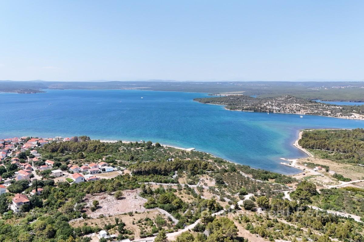 Terreno edificabile vicino al mare