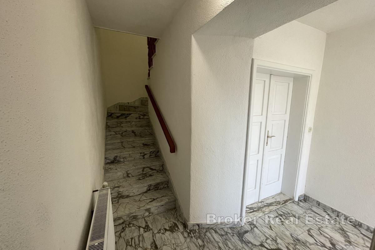 Maison individuelle sur deux niveaux