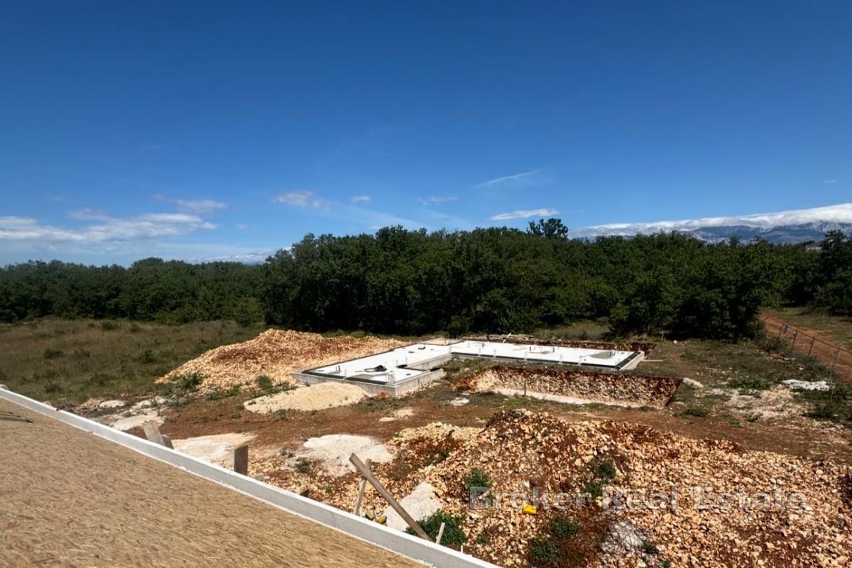 Terrain constructible avec projet et permis