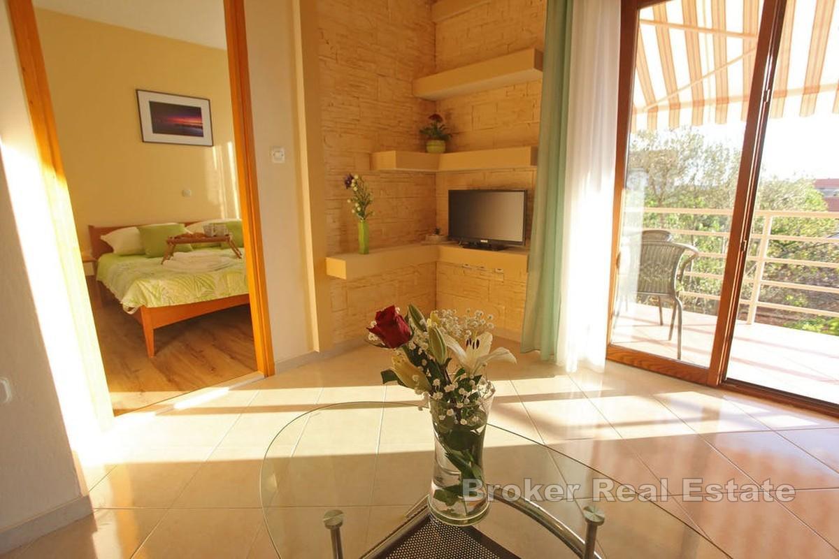 Casa con sette unità abitative