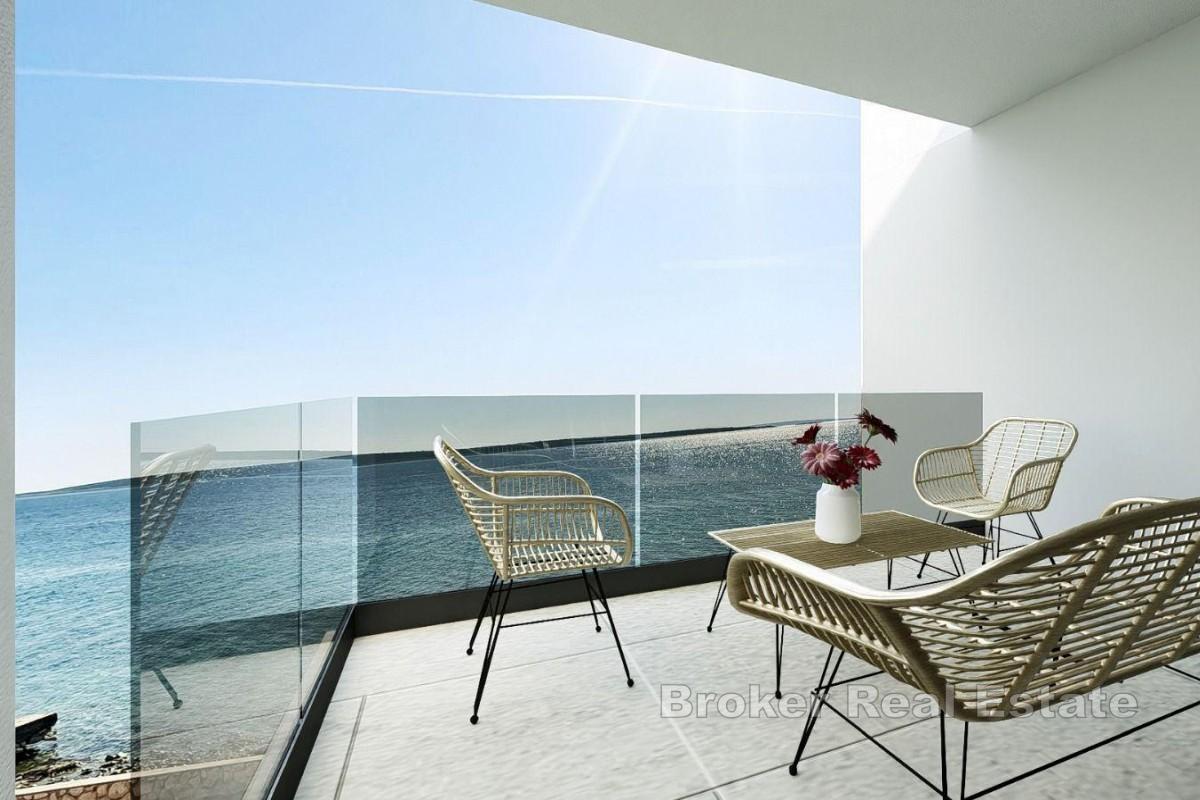 Luxuriöse 2-Zimmer-Wohnung mit Panoramablick aufs Meer