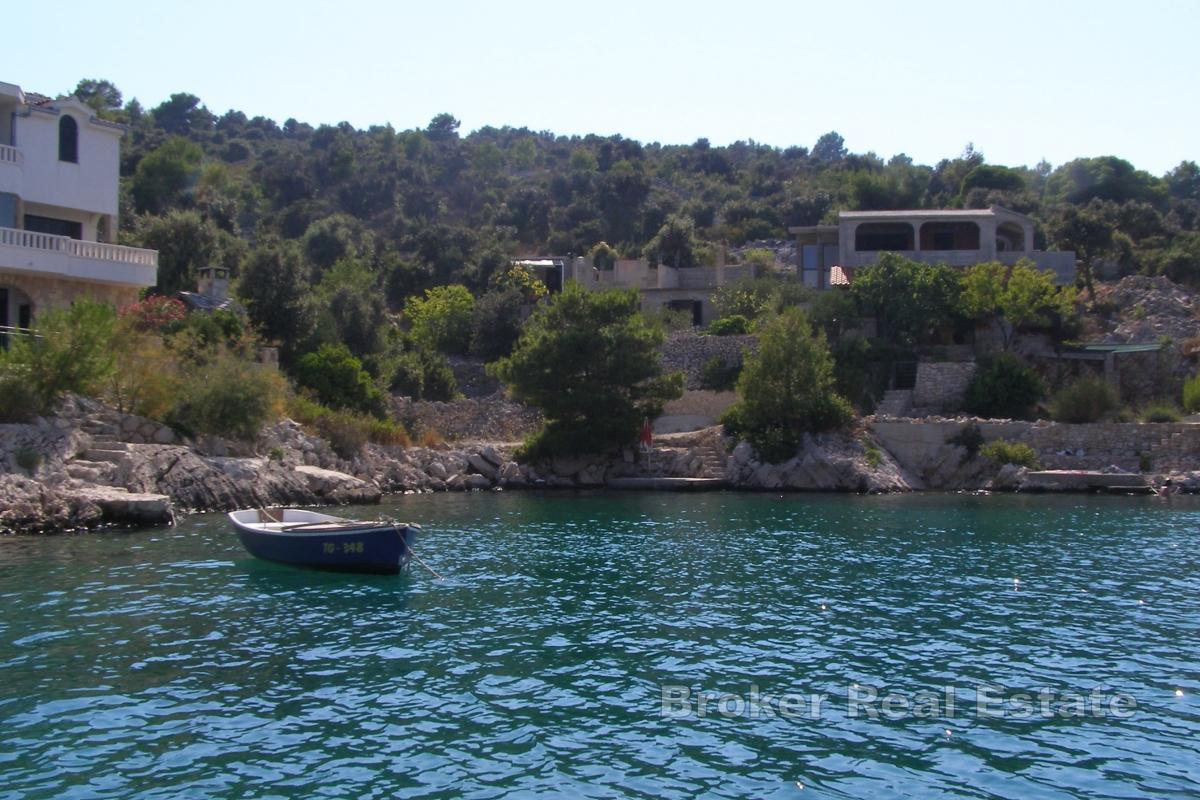 Terreno edificabile con vista mare