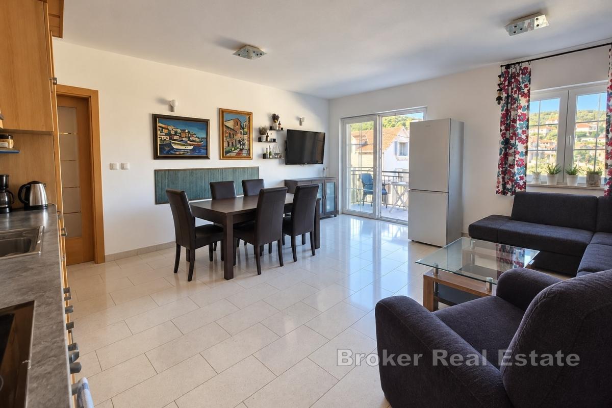 Spacieux appartement T4 idéalement situé, près du front de mer et du centre-ville