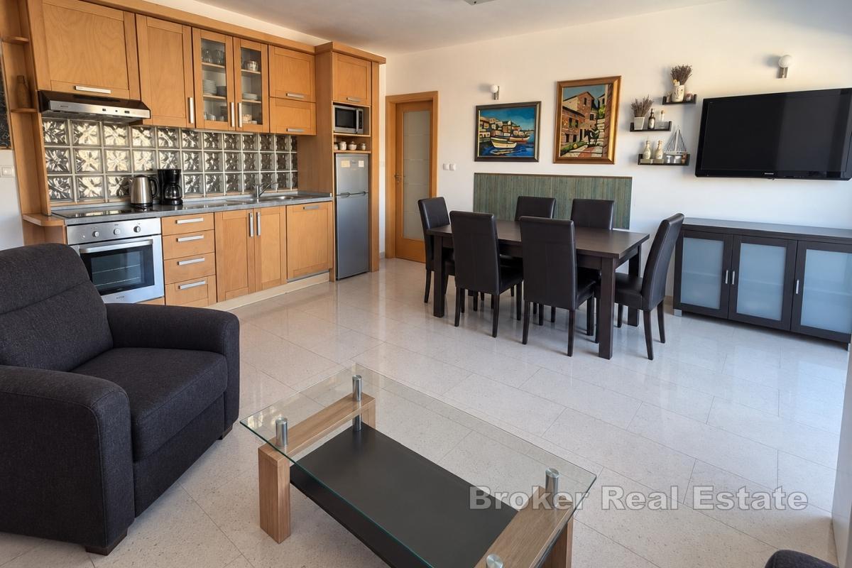 Spacieux appartement T4 idéalement situé, près du front de mer et du centre-ville